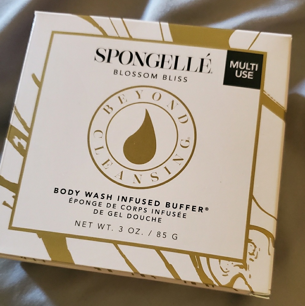 NIB Spongelle Beauty Sponge